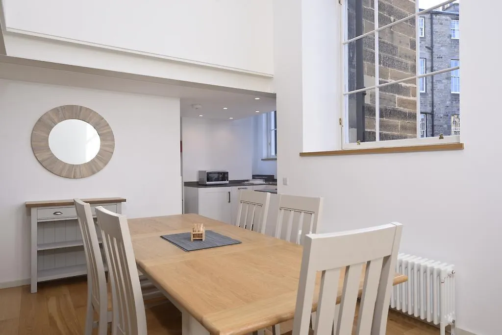 Destiny Scotland - Broughton St Lofts Apartment Edinburgh United Kingdom