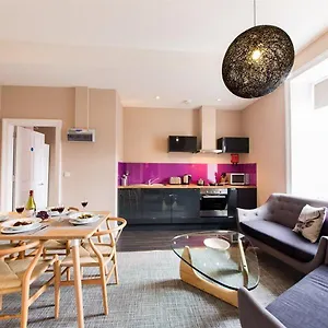 The Spires Serviced Apartment